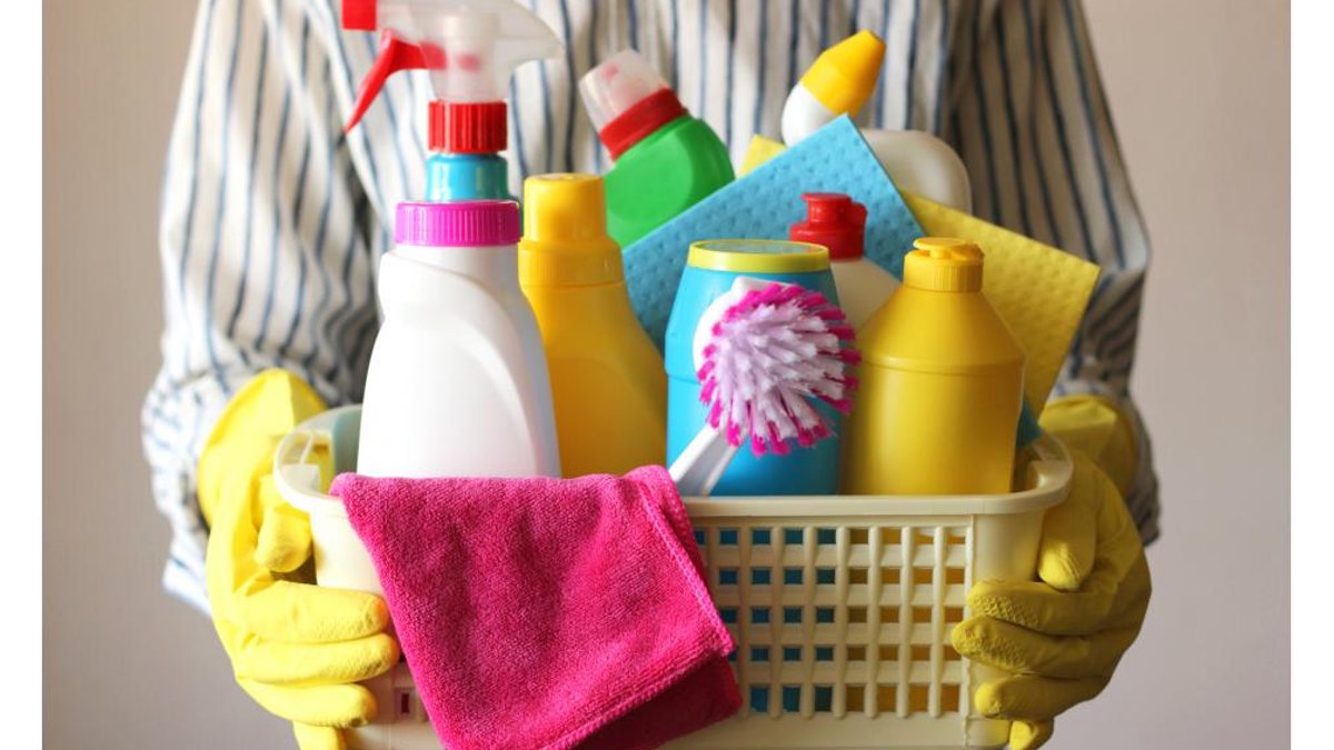 Deep Cleaning Targets Hidden Bathroom Areas Deep Cleaning Targets Hidden Bathroom Areas - bathroom cleaning