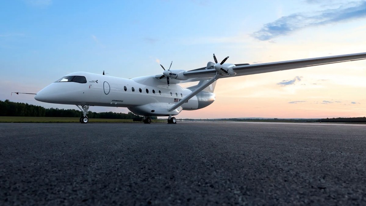 World's Biggest Battery‑Electric Plane Completes Maiden Flight World's Biggest Battery‑Electric Plane Completes Maiden Flight - electric aircraft