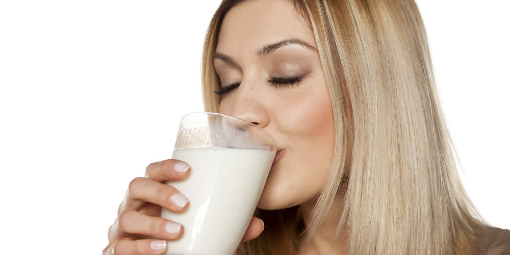 Can Milk Cause Acne?  - Prejuvenation Article Banner
