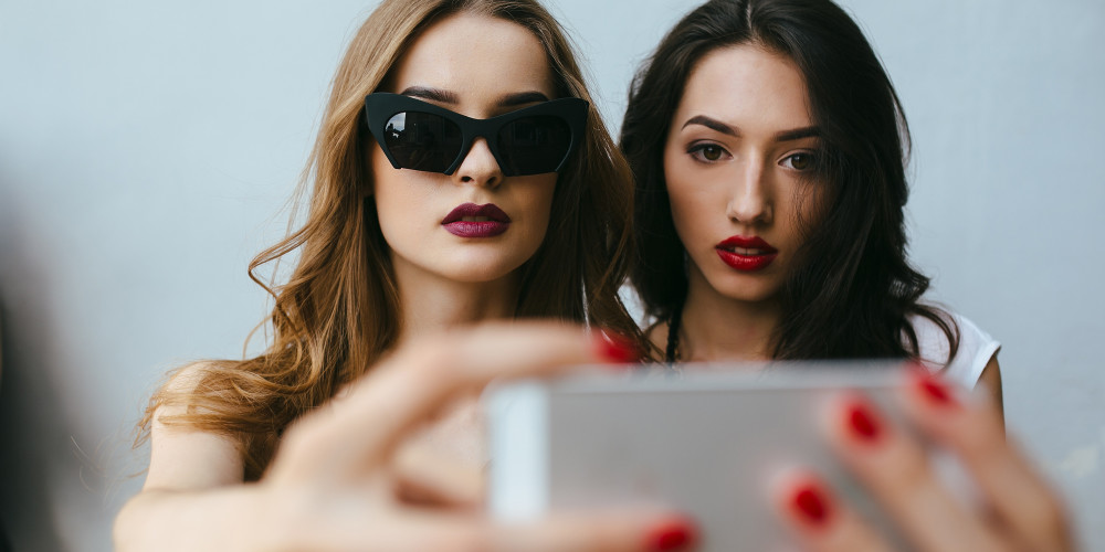 Plastic Surgeons on Instagram Are Not What They Seem - Prejuvenation Article Banner