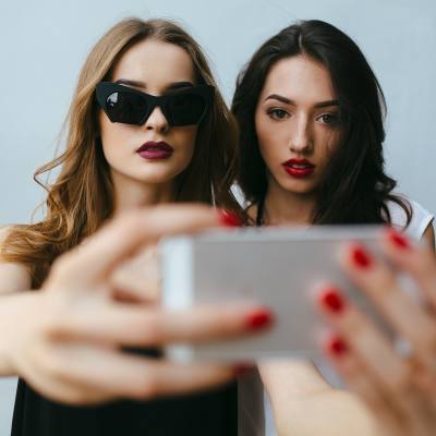 Plastic Surgeons on Instagram Are Not What They Seem