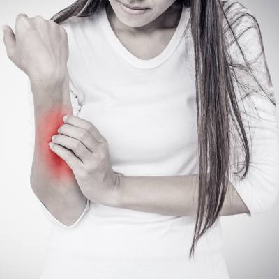 Wearable Light Therapy Device for Psoriasis & <b>Skin</b> Lesions