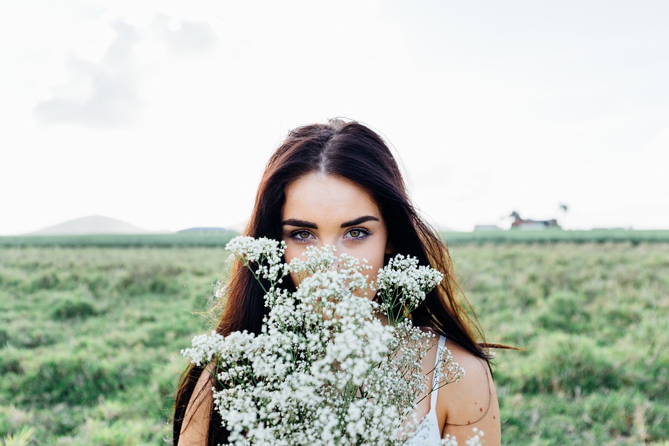 Prevent Aging Before It Starts With New Prejuvenation Trend - Prejuvenation Article Banner