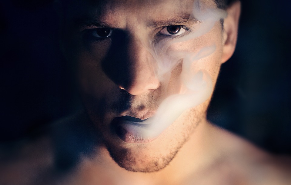 How Smoking's Ruining Your Skin - Prejuvenation Article Banner