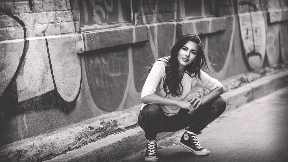 What To Make Of The Prejuventation Trend - Prejuvenation Article Banner
