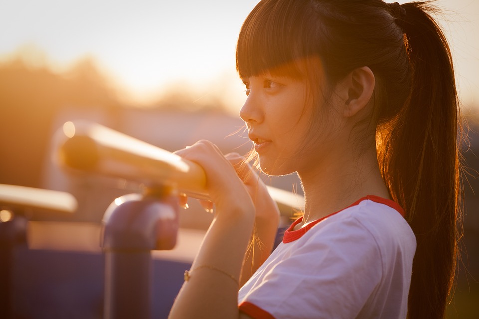 The Dilemma Facing Teens Considering Plastic Surgery - Prejuvenation Article Banner
