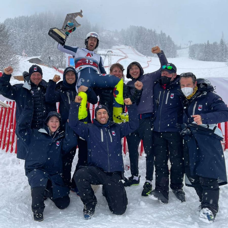 dave-ryding-kitz image ... aufs oberste Treppchen beim alpinen Skiweltcup.
