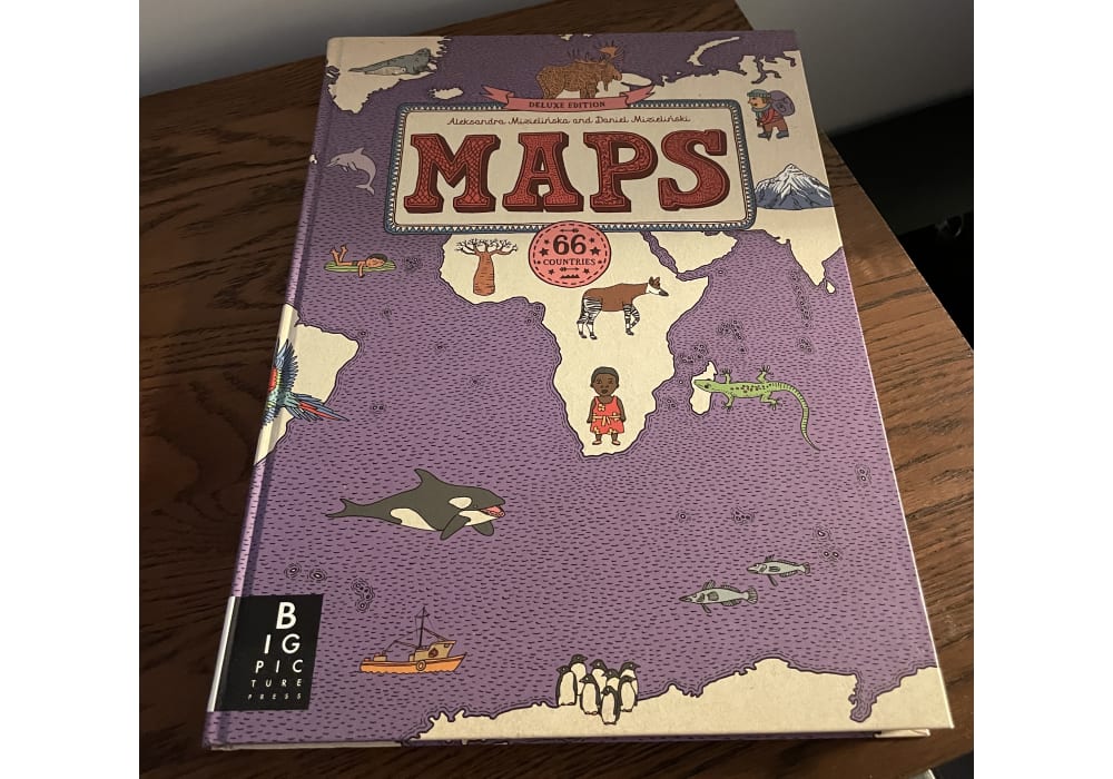 Livro Ilustrativo "Maps" - Uma Viagem Pelo Mundo