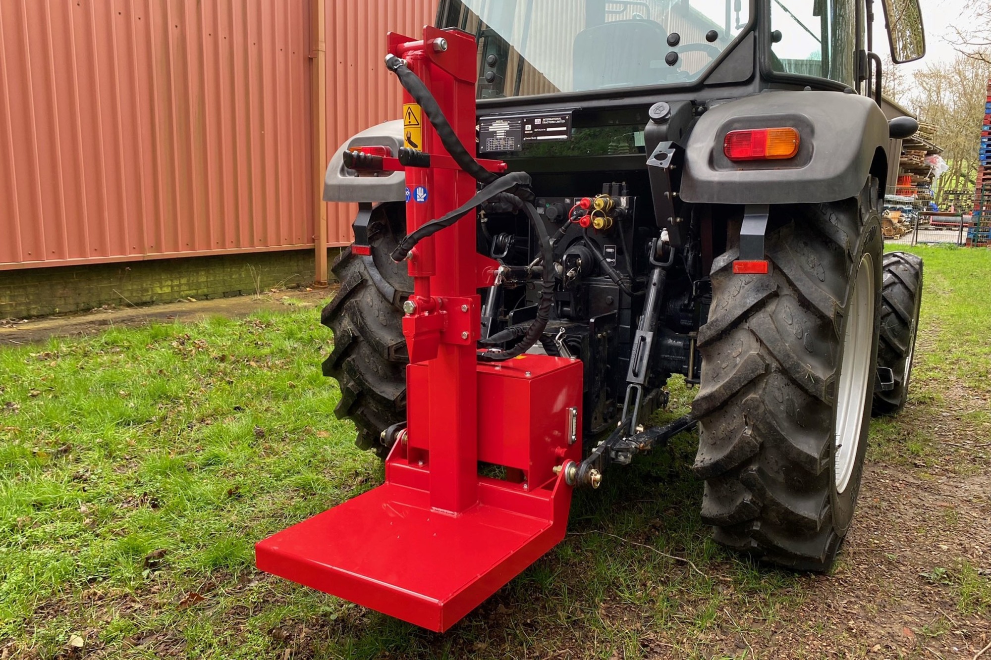 How can the Winton WLS10P PTO Log Splitter make log preparation more ...