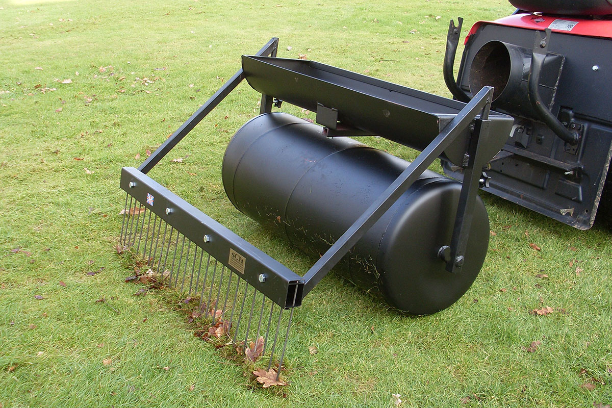 SCH BMR 36" Towed Budget Moss Rake