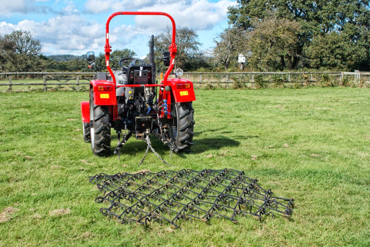 William Hackett 5ft Fixed Grass Chain Harrow H-HG05