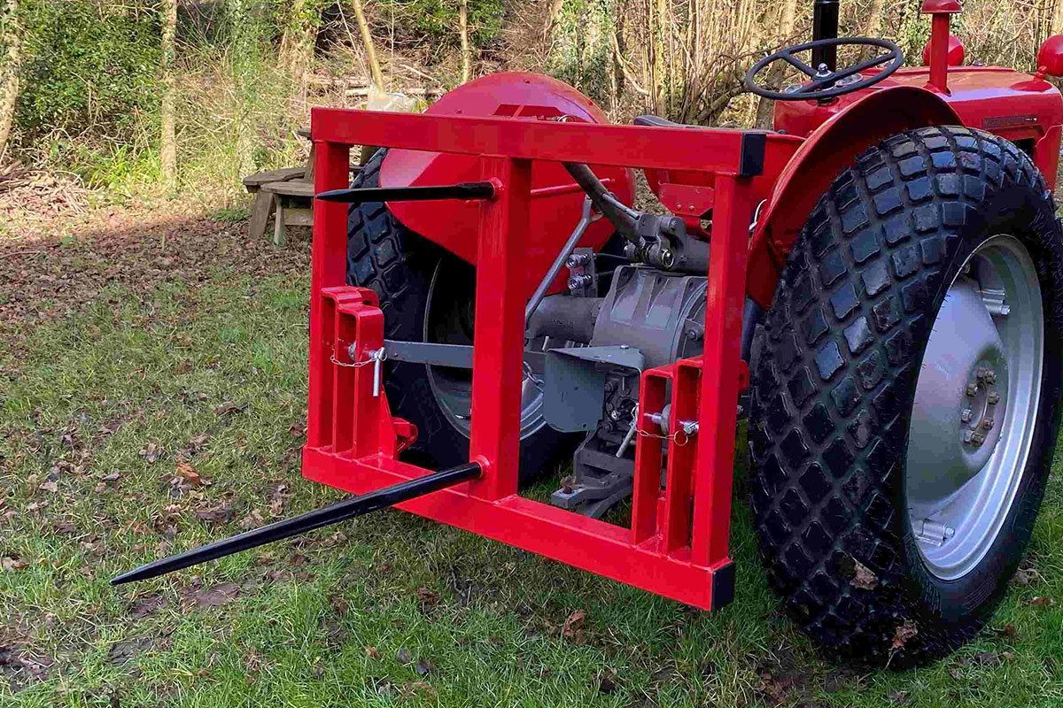 Winton Tractor Round Bale Spike W-BS02