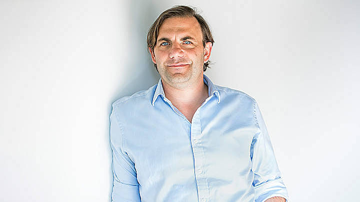 portrait-david-meinertz