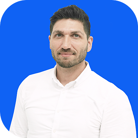 Dr Babak Ashrafi, Clinical Lead for Service Expansion at ZAVA