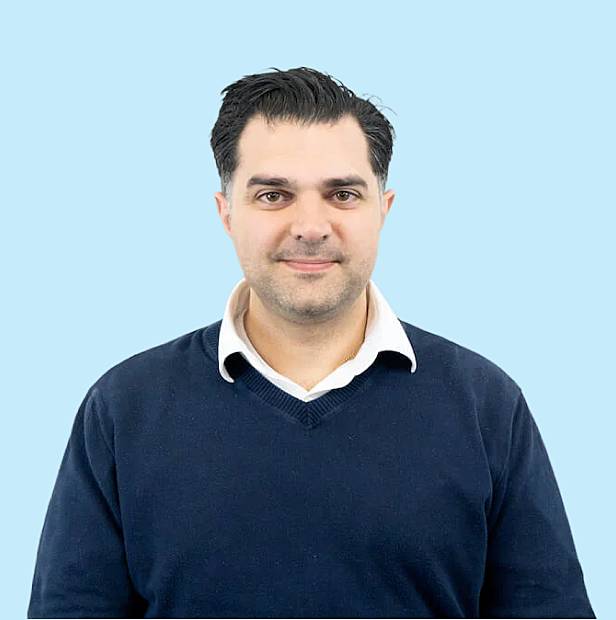 Dr Nicholas Antonakopoulos