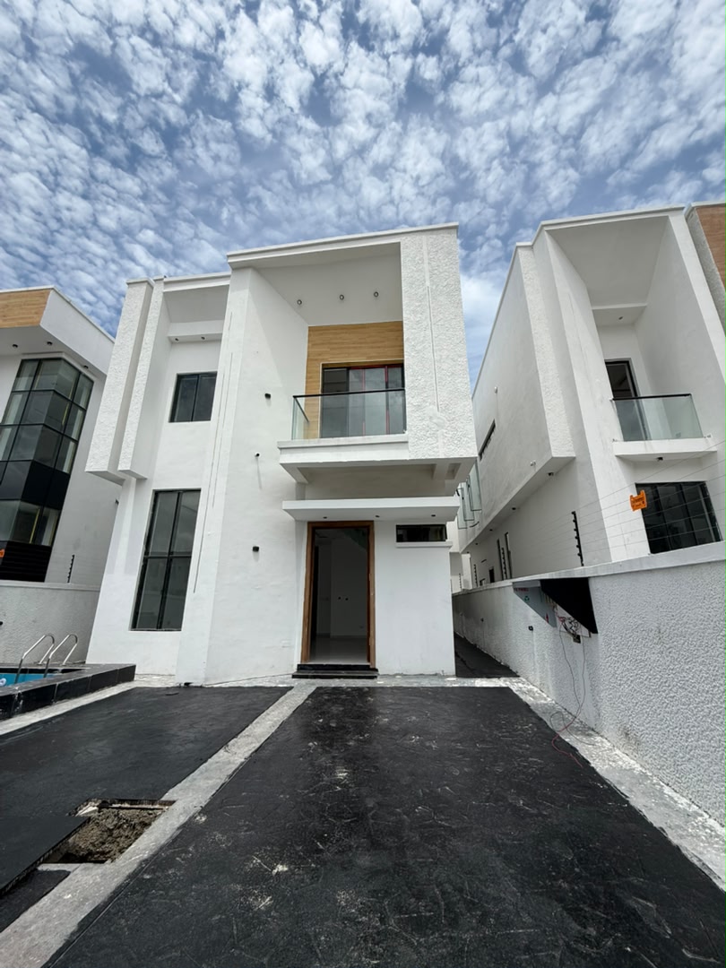 Newly Built 4 Bedroom Fully Detached Duplex + BQ