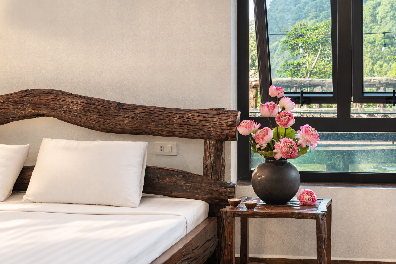 Deluxe Room 203