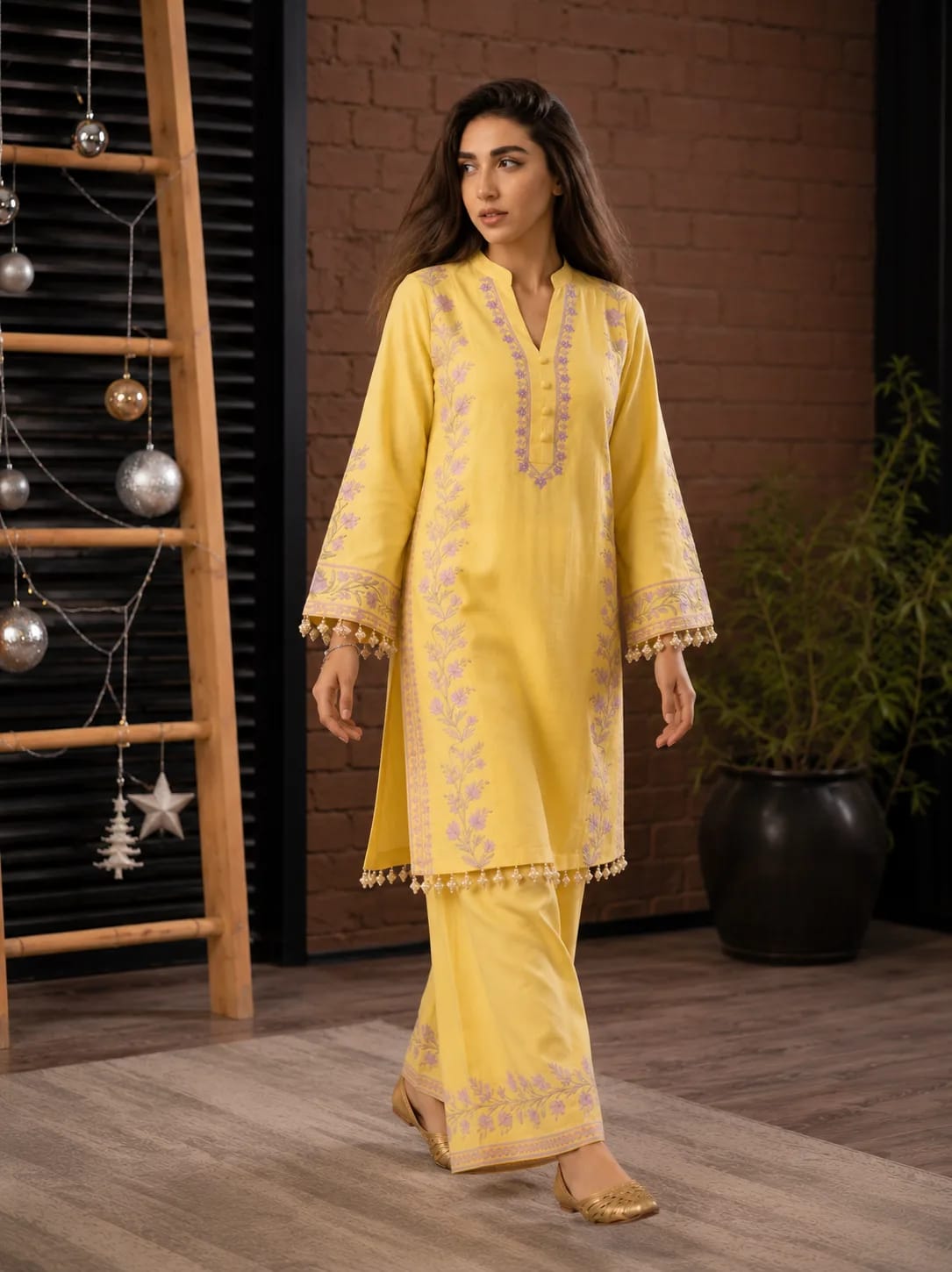 Zard (Hand Embroidered), 2pc lawn suit Hand Embroidered, view 5