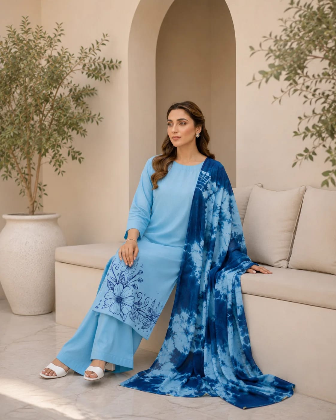 Aasmaan (Hand Embroidered), 3 pc suit with lawn duppata, view 4