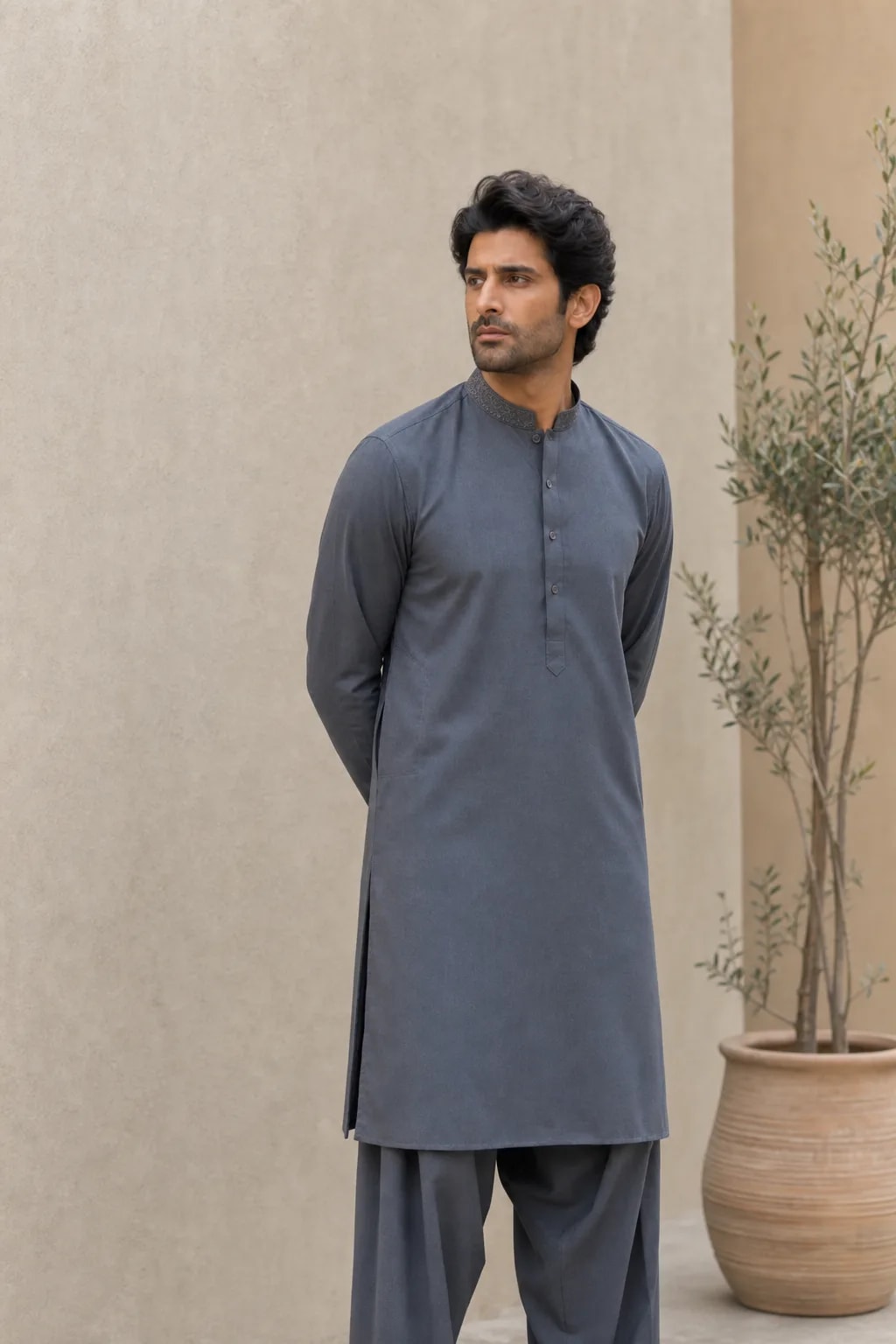 Usman, Kurta Shalwar, alternate view