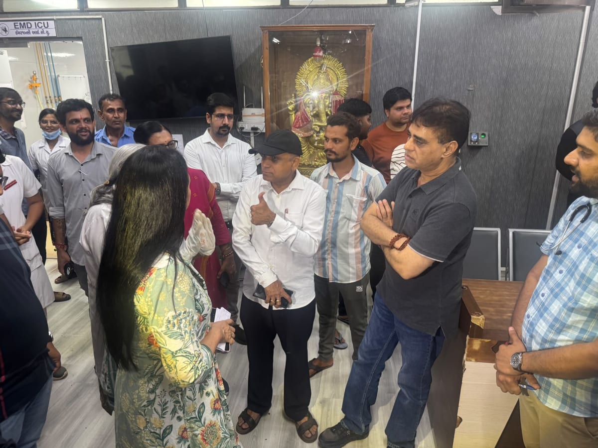 કુડાસણ દુર્ઘટના બાદ આરોગ્ય વિભાગ એક્શનમાં, ઇજાગ્રસ્તોને શ્રેષ્ઠ સારવાર આપવા આરોગ્ય મંત્રી શ્રી પ્રફુલ પાનશેરીયાના તાત્કાલિક નિર્દેશ.