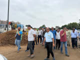 વરસાદી પાણીના ઝડપી નિકાલ માટે અમદાવાદ મ્યુનિસિપલ કમિશનરશ્રી બંછાનિધિ પાનીએ ગોતા–ગોધાવી કેનાલ અને પશ્ચિમ ઝોનના ડ્રેનેજ પ્રોજેક્ટોની સ્થળ મુલાકાત લીધી 3
