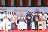 અમદાવાદ જિલ્લામાં આન, બાન, શાન સાથે ૮૦મા સ્વાતંત્ર્ય પર્વની દબદબાભેર ઉજવણી જિલ્લા ના પ્રભારી અને રાજ્યના ઉર્જા મંત્રી ઋષિકેશ પટેલે માંડલ ખાતે ધ્વજા રોહણ  કર્યું 2
