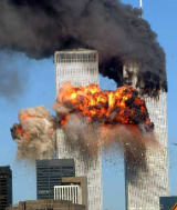“9/11ના આતંકી હુમલાને 25 વર્ષ પૂર્ણ: અમેરિકા આજે પણ ‘Never Forget’ના સંકલ્પ સાથે શહીદોને યાદ કરે છે”. 1
