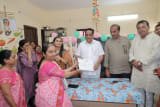 આજે નવસારી ના કાબિલપૂર ખાતે સેવા સંકલ્પ અભિયાન અંતર્ગત આંગણવાડી કેન્દ્રો ખાતે "આંગણાના ઉત્સવ" કાર્યક્રમ મા કેન્દ્રીય જળ શક્તિ મંત્રી શ્રી સી આર પાટીલજી વિશેષ ઉપસ્થિત રહ્યા  1
