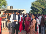 ધુનાવાડા–સીતપુરની સરકારી માધ્યમિક શાળાના સ્થળાંતરના પ્રશ્ન અંગે કલેક્ટરની ગ્રામજનો સાથે મુલાકાત 2