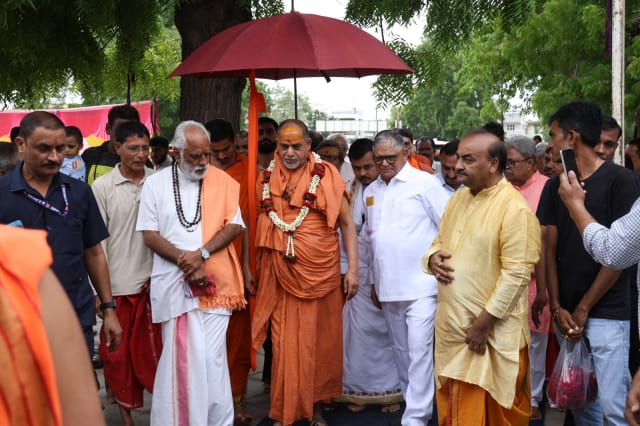 સનાતન સંસ્કૃતિ અને સનાતન ધર્મનો પ્રચાર જન જન સુધી પહોંચાડો -જગતગુરુ શંકરાચાર્ય સદાનંદ સરસ્વતી મહારાજ