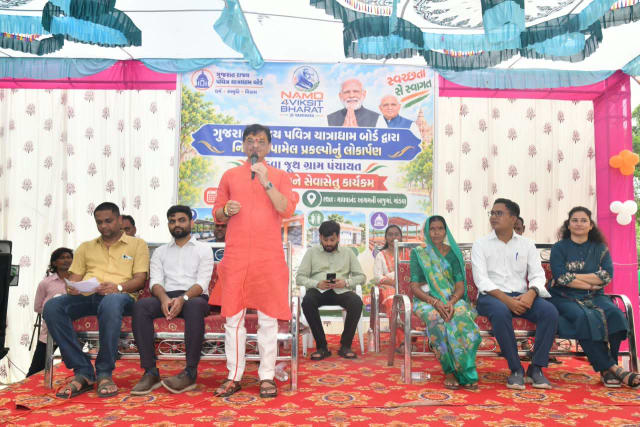 વડાપ્રધાનશ્રીના સ્વાગત પૂર્વે માંડવા–ચાંદોદ ખાતે સ્વચ્છતા સે સ્વાગત અભિયાન અને વિકાસકાર્યોનું લોકાર્પણ