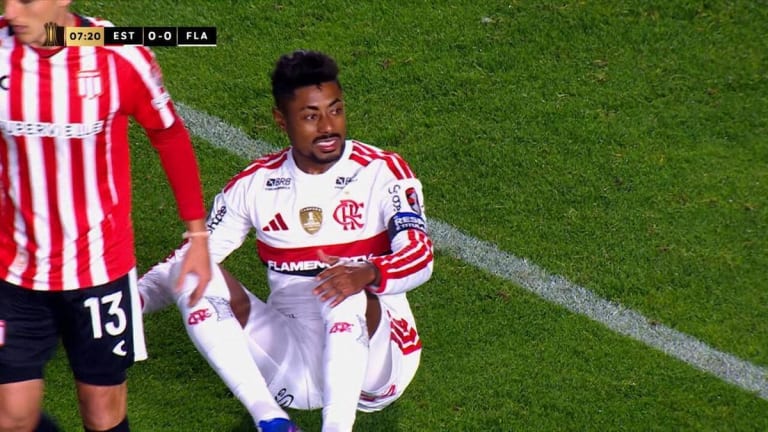 Flamengo empata com Estudiantes e garante vaga na final da Libertadores