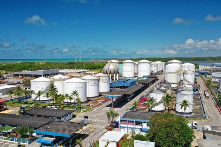 Ultracargo amplia em 44 mil m³ sua capacidade de armazenagem em Suape e reforça infraestrutura logística no Nordeste