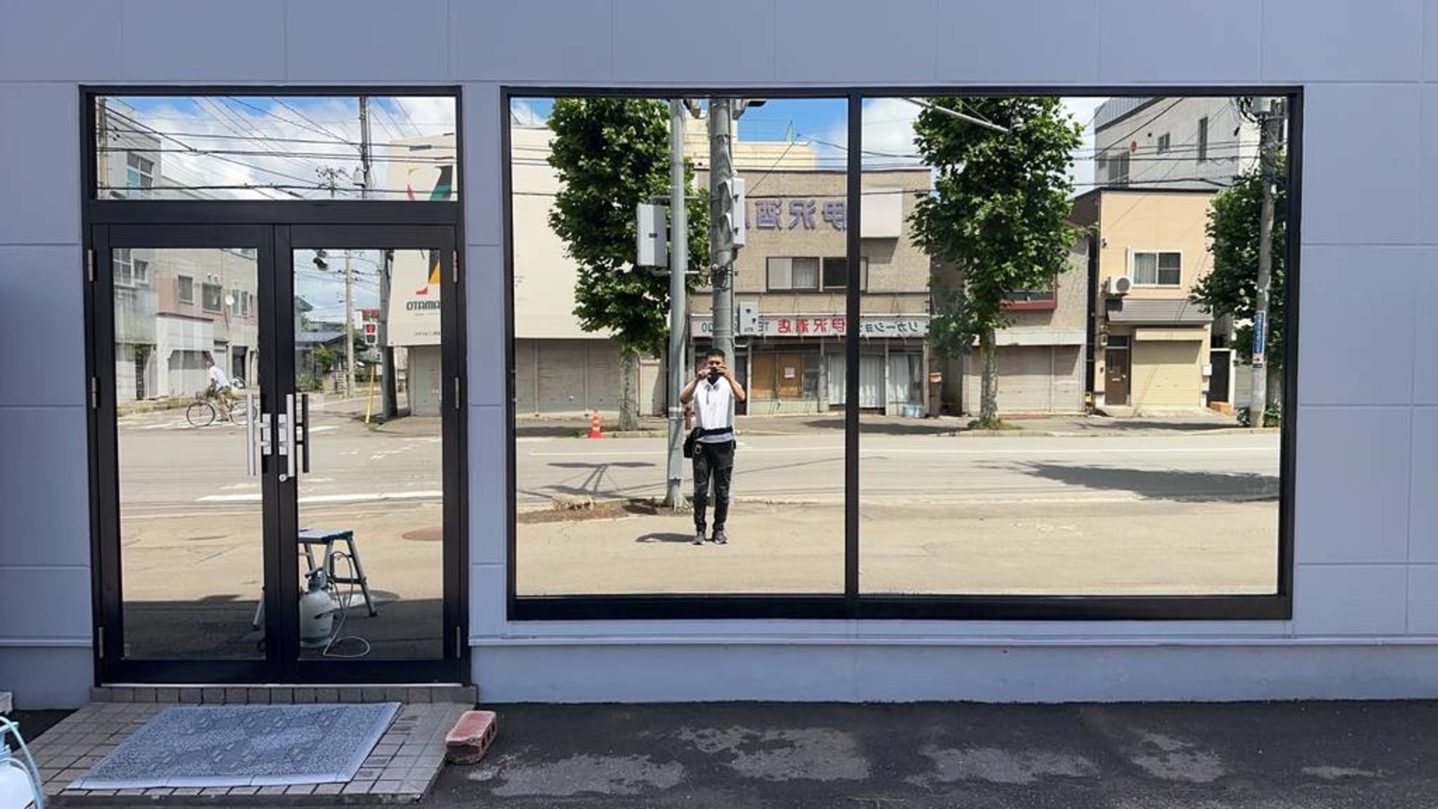 青森窓ガラスフィルム本舗 | 青森県平川市 | ゼヒトモ 青森窓ガラスフィルム本舗 | 青森県平川市 | ゼヒトモ