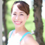 出張ヨガ*Happy orange yoga Hitomi