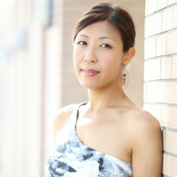 横浜市青葉区の少人数制ヨガ教室　フェミナ