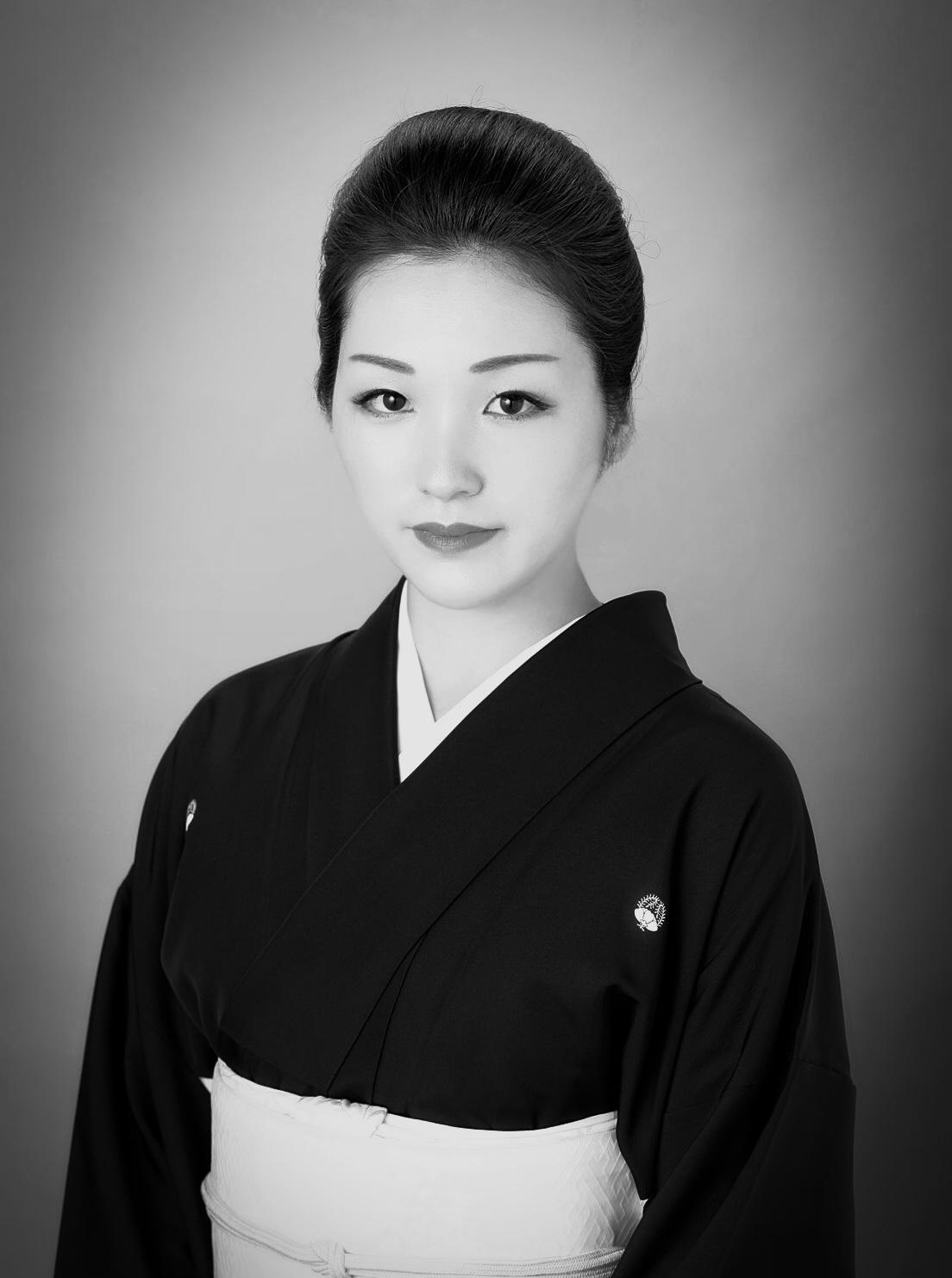 日本舞踊稽古場 花柳 喜衛文華 東京都中央区 ゼヒトモ 日本舞踊稽古場 花柳 喜衛文華 東京都中央区 ゼヒトモ