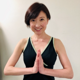 色彩yogini