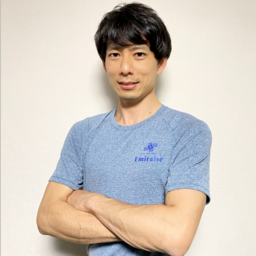 ボディメイクトレーナー 林 大地