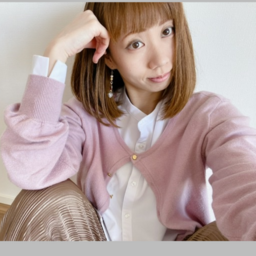 渡邉 まりな