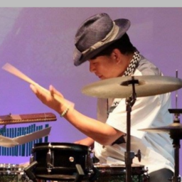 Nobuさんのドラム（カホン等）個人レッスン　愛知県