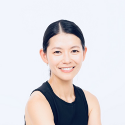 Yayoi (ヨガインストラクター)