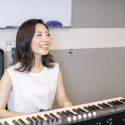 ボイストレーナーHIROKO's avatar