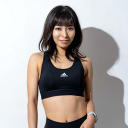 NESTA公認スペシャリスト・ピラティスインストラクターMICKEY