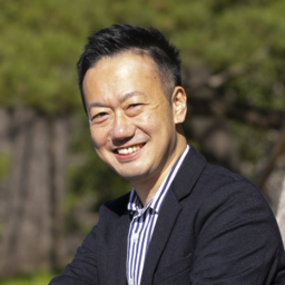 現役ラジオパーソナリティー高森浩二