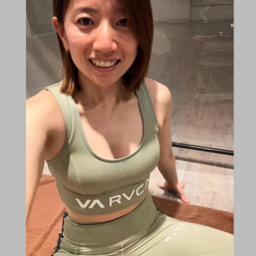 ヨガ・パーソナルトレーナーMINAMI