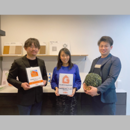 株式会社　ONE　FLOW