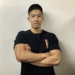 パーソナルトレーナー鈴木友斗