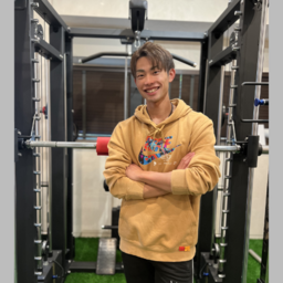 横山大雅　「パーソナルジム　のびのび」